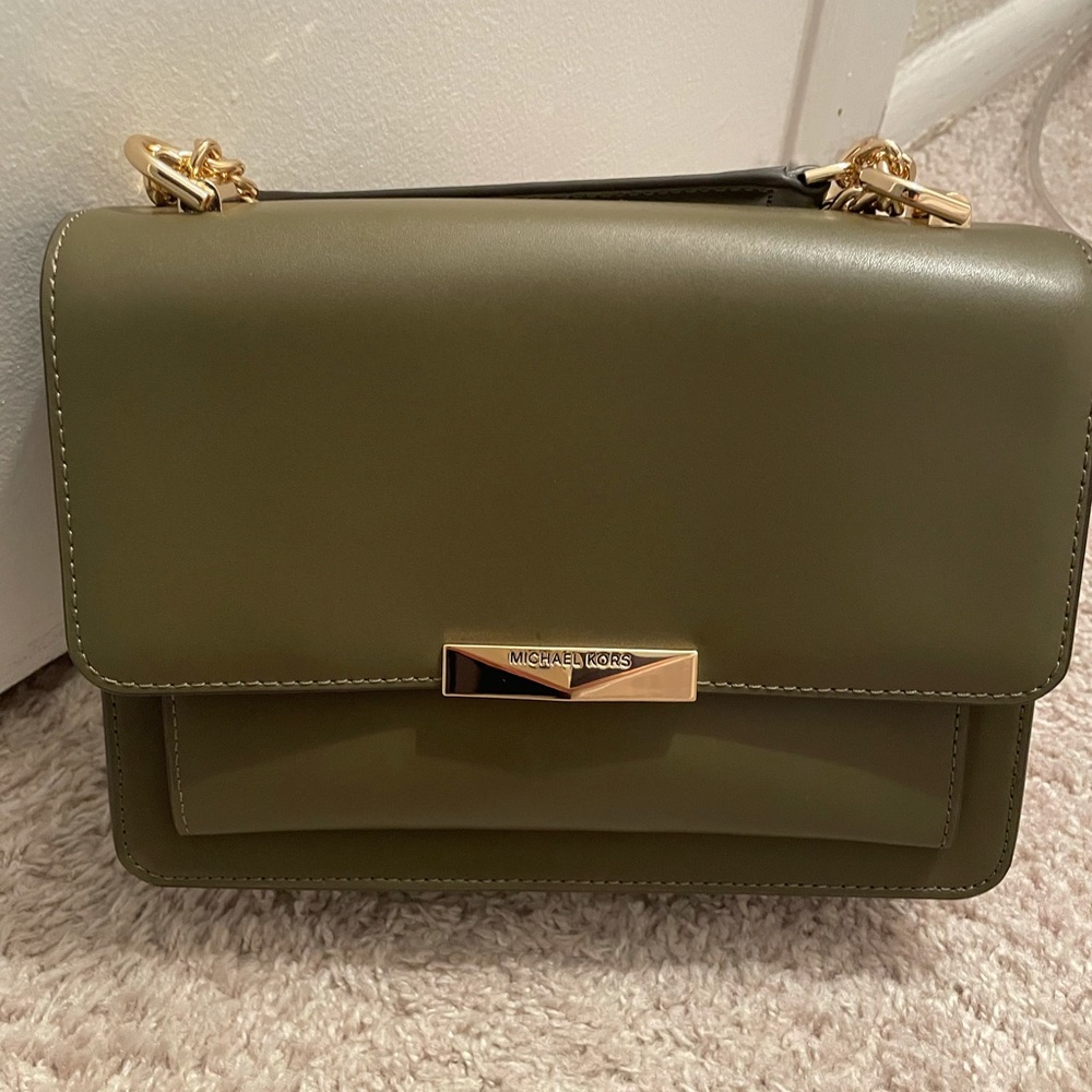 Michael Kors Leather Cross Body Handbag.